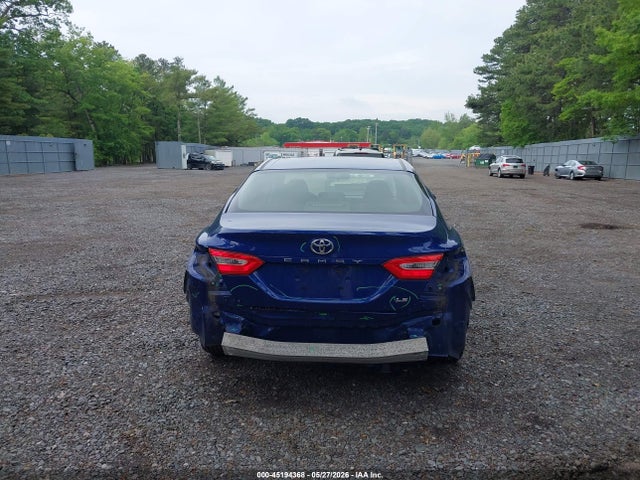 2018 Toyota Camry Le მანქანა იყიდება აუქციონზე, vin: JTNB11HK9J3010037, აუქციონის ნომერი: 45194368