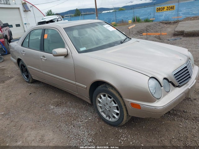 45194380 :رقم المزاد ، WDBJF82J31X044119 vin ، 2001 Mercedes-benz E 320 4m مزاد بيع