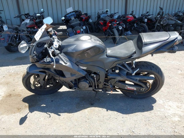 2008 Honda Cbr600 Rr მანქანა იყიდება აუქციონზე, vin: JH2PC40658M100785, აუქციონის ნომერი: 45194384