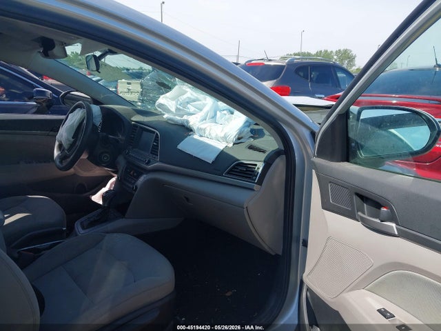 Продаж на аукціоні авто 2018 Hyundai Elantra Sel, vin: 5NPD84LF9JH261262, номер лоту: 45194420