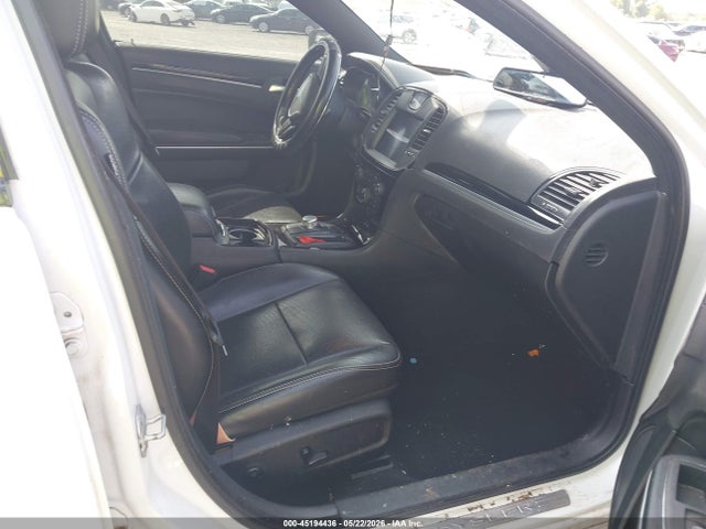 45194436 :رقم المزاد ، 2C3CCABG3KH604925 vin ، 2019 Chrysler 300 300s مزاد بيع