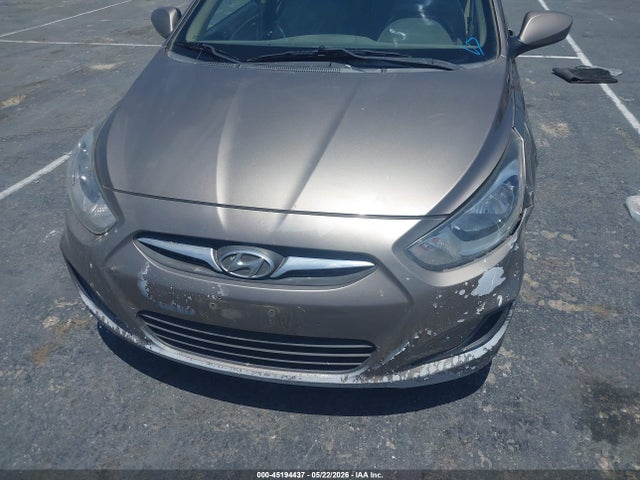 2013 Hyundai Accent Gls მანქანა იყიდება აუქციონზე, vin: KMHCT4AE2DU538361, აუქციონის ნომერი: 45194437