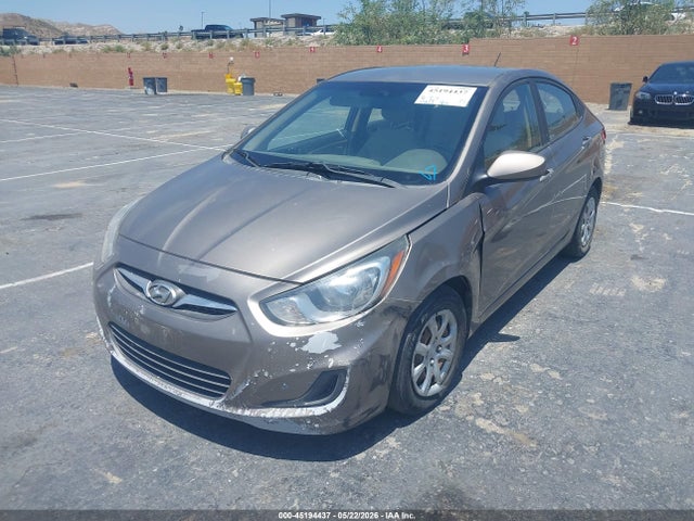 2013 Hyundai Accent Gls მანქანა იყიდება აუქციონზე, vin: KMHCT4AE2DU538361, აუქციონის ნომერი: 45194437