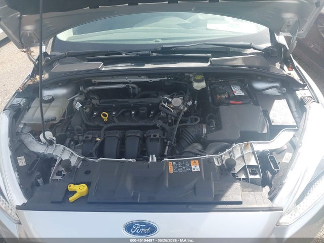 45194497 :رقم المزاد ، 1FADP3F27HL318723 vin ، 2017 Ford Focus Se مزاد بيع
