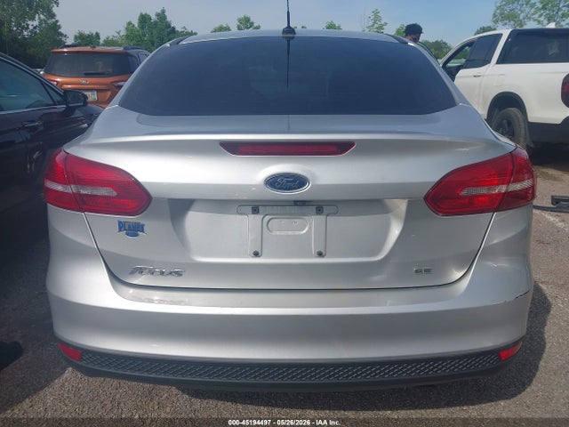 45194497 :رقم المزاد ، 1FADP3F27HL318723 vin ، 2017 Ford Focus Se مزاد بيع