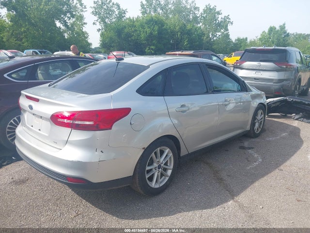 45194497 :رقم المزاد ، 1FADP3F27HL318723 vin ، 2017 Ford Focus Se مزاد بيع