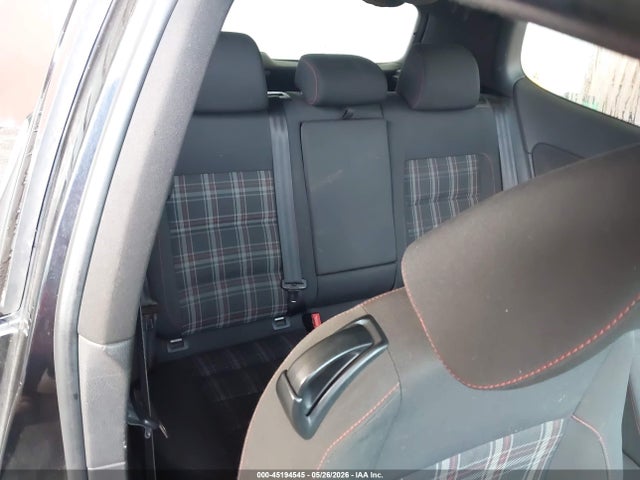 Продаж на аукціоні авто 2011 Volkswagen Gti 2-door, vin: WVWED7AJ6BW203193, номер лоту: 45194545