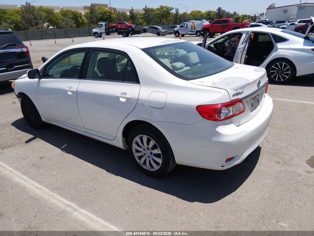 45194570 :رقم المزاد ، JTDBU4EE9DJ119688 vin ، 2013 Toyota Corolla Le مزاد بيع