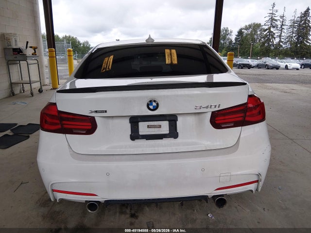 BMW 340i Xdrive 2018 WBA8B7C51JA573138 Image 17