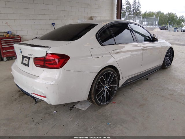 BMW 340i Xdrive 2018 WBA8B7C51JA573138 Image 4