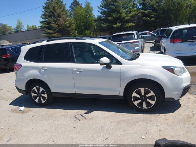 Продаж на аукціоні авто 2018 Subaru Forester 2.5i Premium, vin: JF2SJAGC6JH417803, номер лоту: 45194589