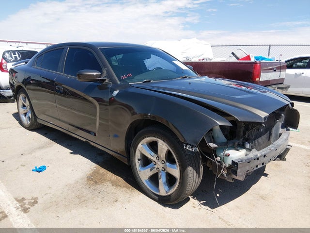45194597 :رقم المزاد ، 2C3CDXHG0EH353745 vin ، 2014 Dodge Charger Sxt مزاد بيع
