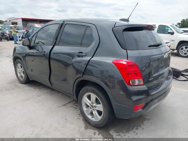 3GNCJKSB2LL211428 Chevrolet Trax Fwd Ls