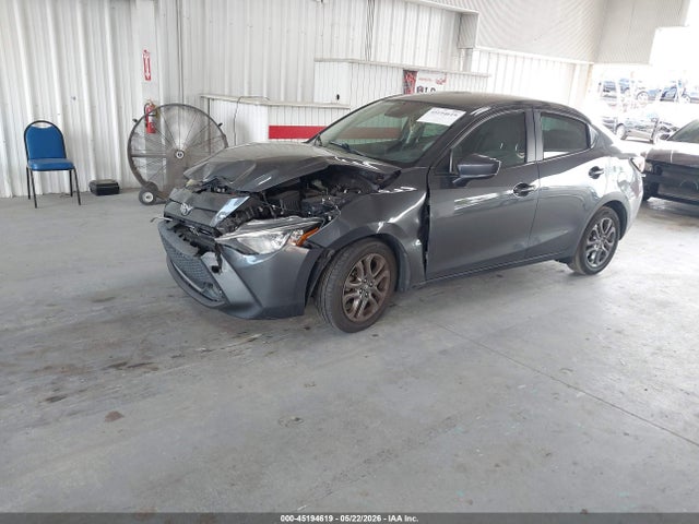 2019 Toyota Yaris Le მანქანა იყიდება აუქციონზე, vin: 3MYDLBYV2KY503348, აუქციონის ნომერი: 45194619