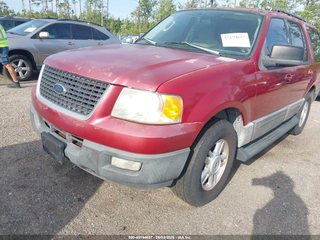 2005 Ford Expedition Xlt მანქანა იყიდება აუქციონზე, vin: 1FMPU15555LA69166, აუქციონის ნომერი: 45194657
