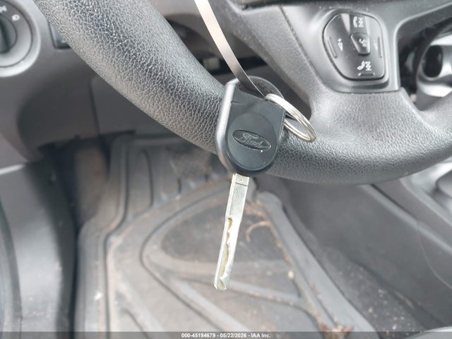 45194679 :رقم المزاد ، 3FADP4AJ1FM178832 vin ، 2015 Ford Fiesta S مزاد بيع