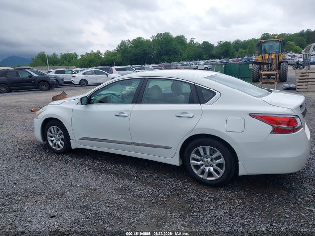 Nissan Altima 2.5 S 2015 1N4AL3AP4FC464852 Image 14