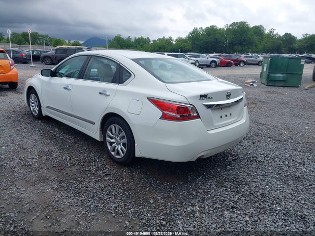 Nissan Altima 2.5 S 2015 1N4AL3AP4FC464852 Image 3