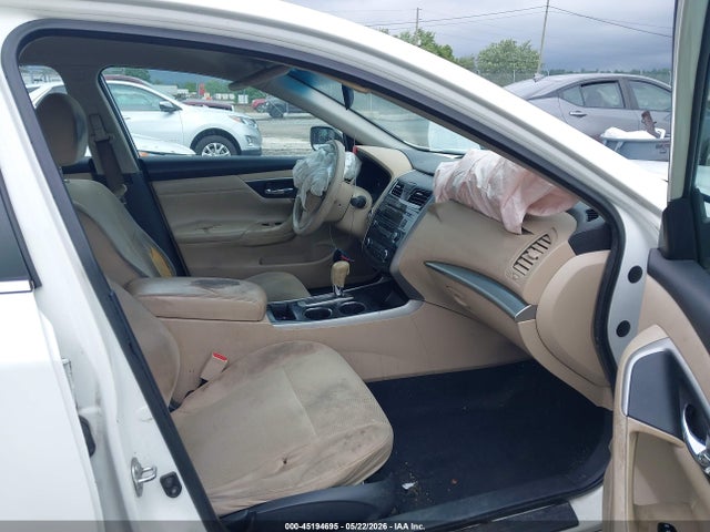Nissan Altima 2.5 S 2015 1N4AL3AP4FC464852 Image 5