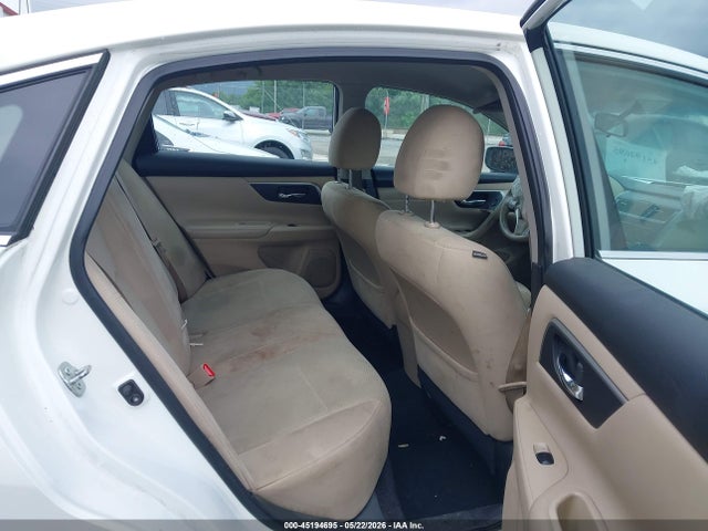 Nissan Altima 2.5 S 2015 1N4AL3AP4FC464852 Image 8