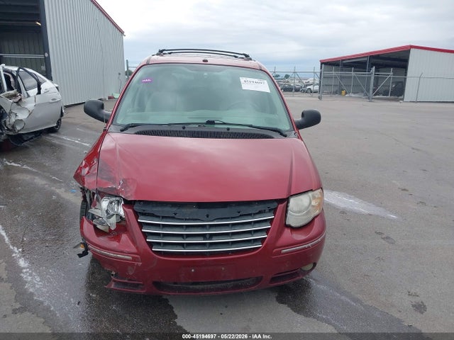 2006 Chrysler Town & Country Touring მანქანა იყიდება აუქციონზე, vin: 2A4GP54L06R884428, აუქციონის ნომერი: 45194697