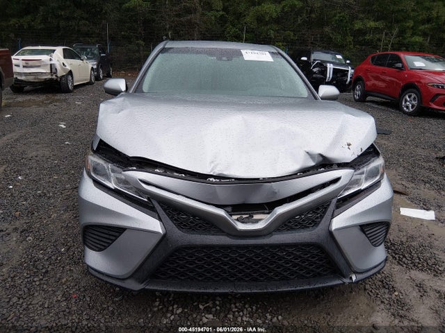 2020 Toyota Camry Se Hybrid მანქანა იყიდება აუქციონზე, vin: 4T1G31AK0LU519375, აუქციონის ნომერი: 45194701