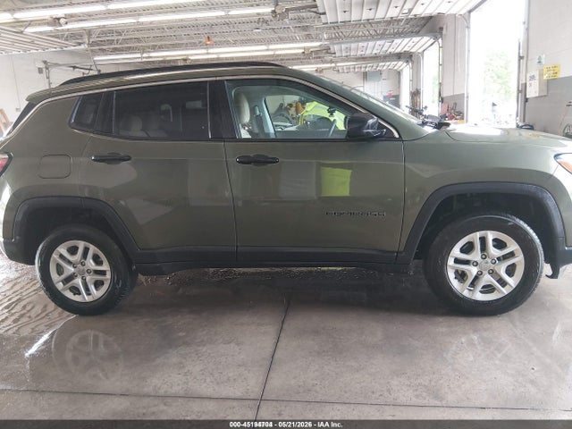 2020 Jeep Compass Sport 4x4 მანქანა იყიდება აუქციონზე, vin: 3C4NJDAB1LT247738, აუქციონის ნომერი: 45194704