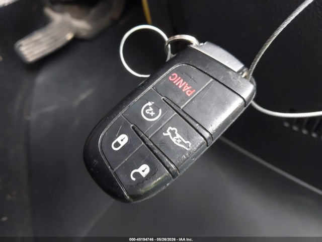 45194746 :رقم المزاد ، 1C3CCCBB7FN726474 vin ، 2015 Chrysler 200 S مزاد بيع