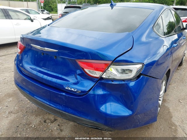 45194746 :رقم المزاد ، 1C3CCCBB7FN726474 vin ، 2015 Chrysler 200 S مزاد بيع