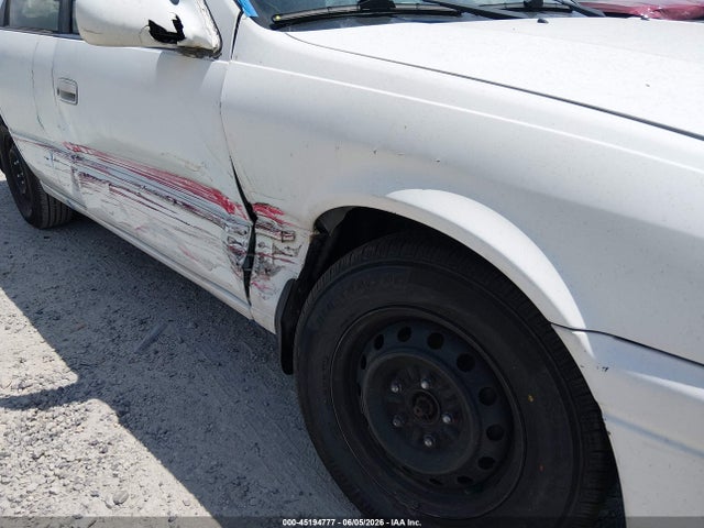1999 Toyota Camry Le მანქანა იყიდება აუქციონზე, vin: 4T1BG22K0XU524066, აუქციონის ნომერი: 45194777