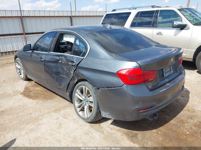 45194784 :رقم المزاد ، WBA8B9G52HNU50408 vin ، 2017 Bmw 330i مزاد بيع