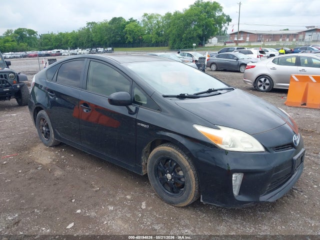 45194826 :رقم المزاد ، JTDKN3DU8D0354251 vin ، 2013 Toyota Prius Two مزاد بيع
