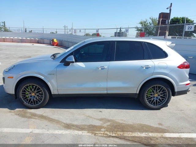 Продажа на аукционе авто 2017 Porsche Cayenne E-hybrid S Platinum Edition, vin: WP1AE2A29HLA74575, номер лота: 45194845