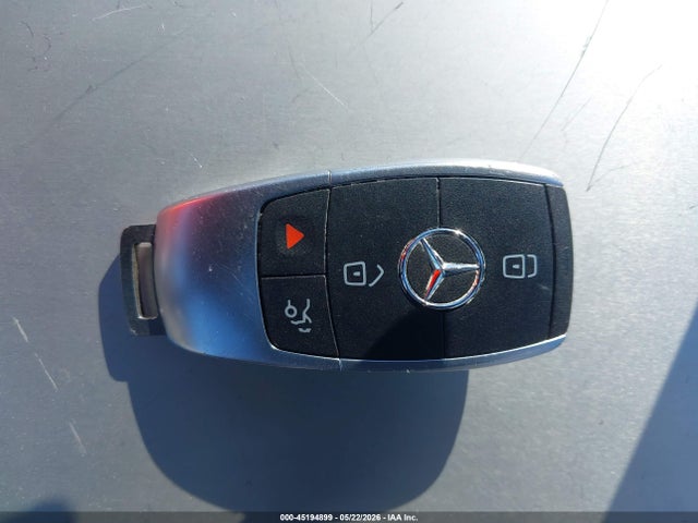 W1N0G8DB8NV336780 Mercedes-Benz Glc 300 Suv
