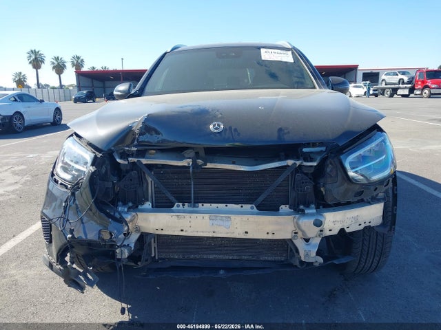 W1N0G8DB8NV336780 Mercedes-Benz Glc 300 Suv