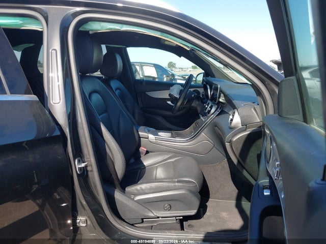 W1N0G8DB8NV336780 Mercedes-Benz Glc 300 Suv