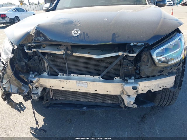 W1N0G8DB8NV336780 Mercedes-Benz Glc 300 Suv