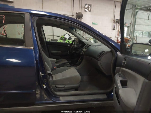 45194908 :رقم المزاد ، 1HGCM56425A155290 vin ، 2005 Honda Accord 2.4 Lx مزاد بيع