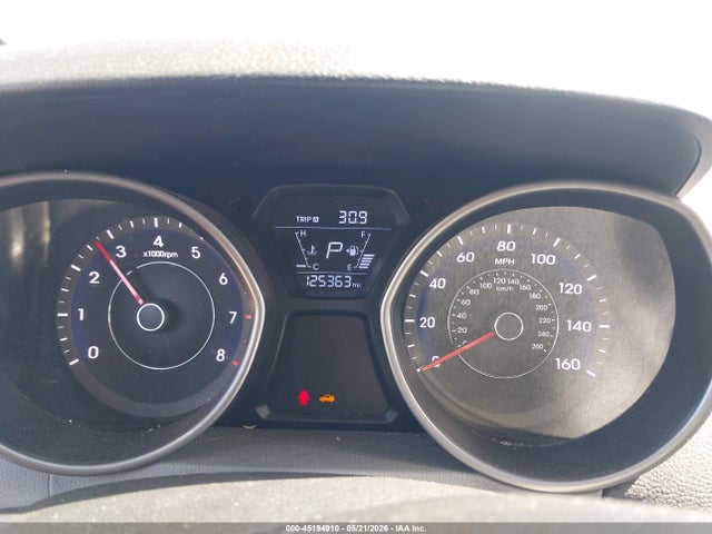 2016 Hyundai Elantra Se მანქანა იყიდება აუქციონზე, vin: 5NPDH4AE2GH738617, აუქციონის ნომერი: 45194910