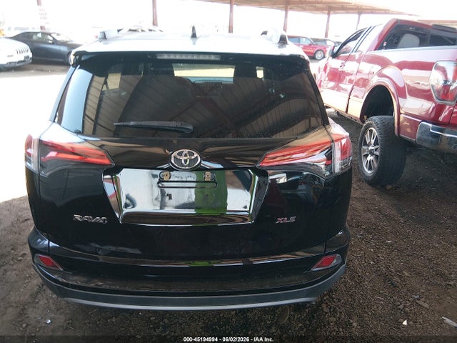 Toyota Rav4 Xle 2018 2T3WFREV1JW473484 Image 16