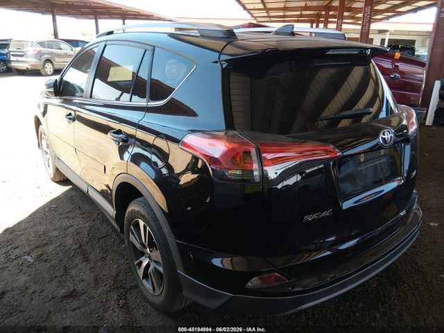 Toyota Rav4 Xle 2018 2T3WFREV1JW473484 Image 3