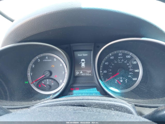 45195009 :رقم المزاد ، 5XYZT3LB2FG261291 vin ، 2015 Hyundai Santa Fe Sport 2.4l مزاد بيع