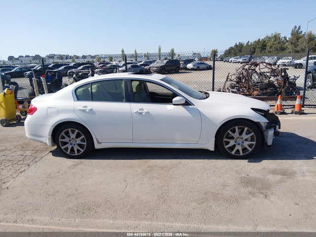 2013 Infiniti G37 Journey მანქანა იყიდება აუქციონზე, vin: JN1CV6AP2DM713657, აუქციონის ნომერი: 45195015