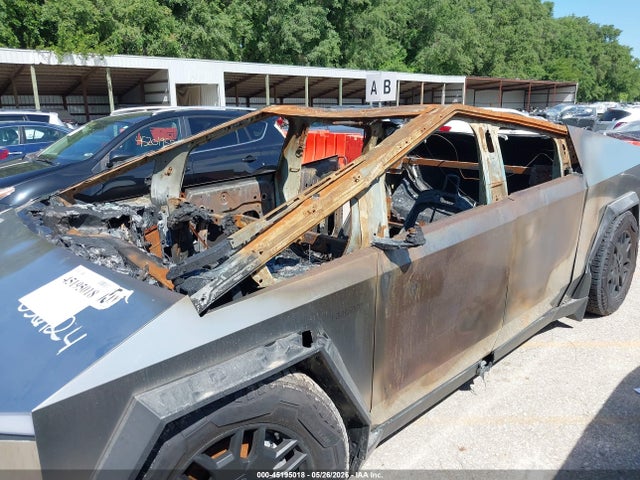 Продаж на аукціоні авто 2024 Tesla Cybertruck Cyberbeast, vin: 7G2CEHEE6RA036124, номер лоту: 45195018