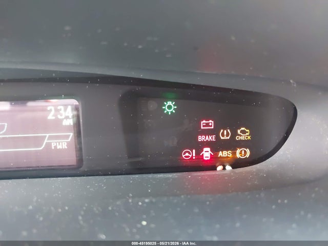 Toyota Prius Two 2015 JTDKN3DU9F1972711 Image 21