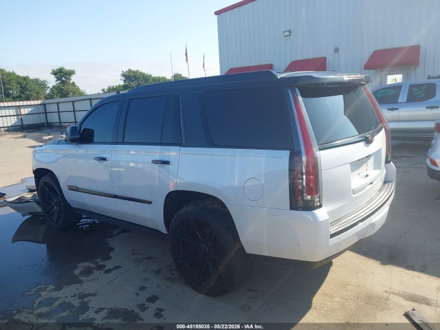 45195035 :رقم المزاد ، 1GYS4DKJ0KR221987 vin ، 2019 Cadillac Escalade Platinum مزاد بيع