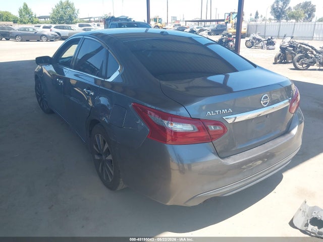 Nissan Altima 2.5 Sv 2018 1N4AL3APXJC248433 Image 3
