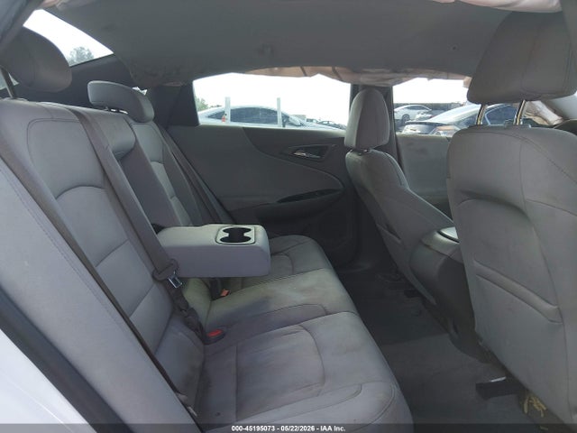 Продажа на аукционе авто 2017 Chevrolet Malibu 1fl, vin: 1G1ZC5ST5HF248555, номер лота: 45195073