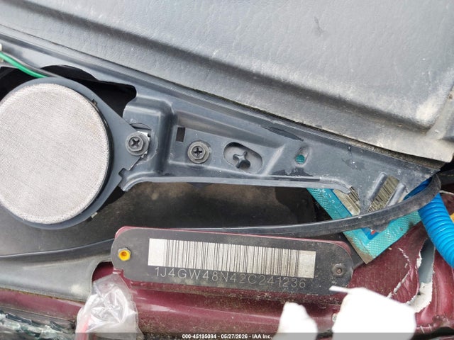 45195084 :رقم المزاد ، 1J4GW48N42C241236 vin ، 2002 Jeep Grand Cherokee Laredo مزاد بيع