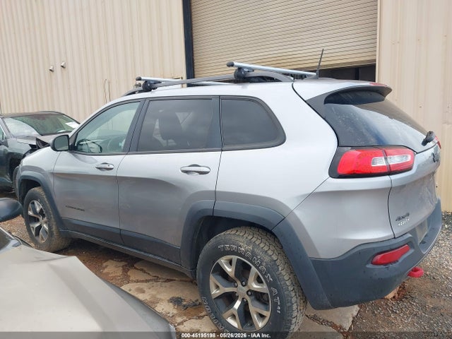 2016 Jeep Cherokee Trailhawk მანქანა იყიდება აუქციონზე, vin: 1C4PJMBS3GW332670, აუქციონის ნომერი: 45195198